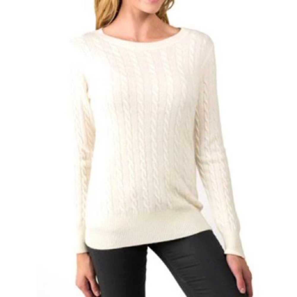 Banana republic | cable knit sweater size small
